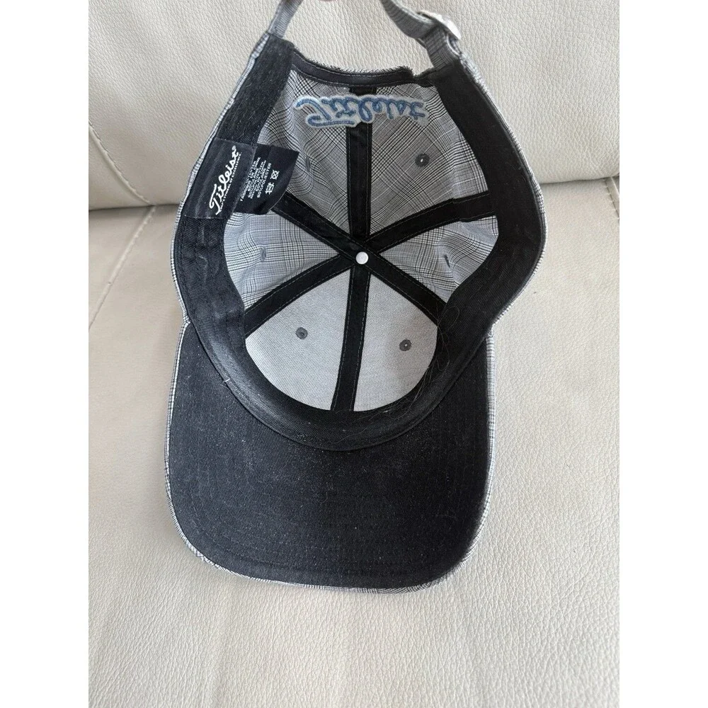Titleist Golf Hat Glen plaid Embroidered Gray Adjustable Wool Blend EUC